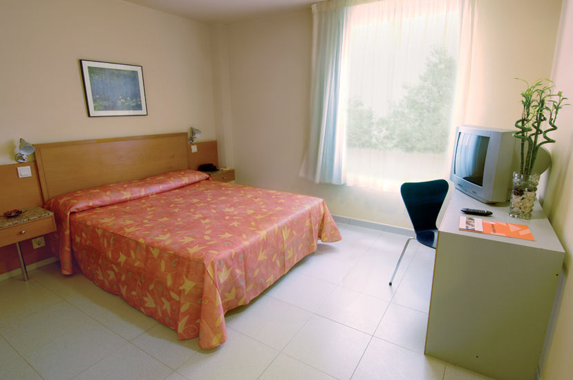 ホテル オスタル ラミ エスプルグエス・デ・ジョブレガット 部屋 写真